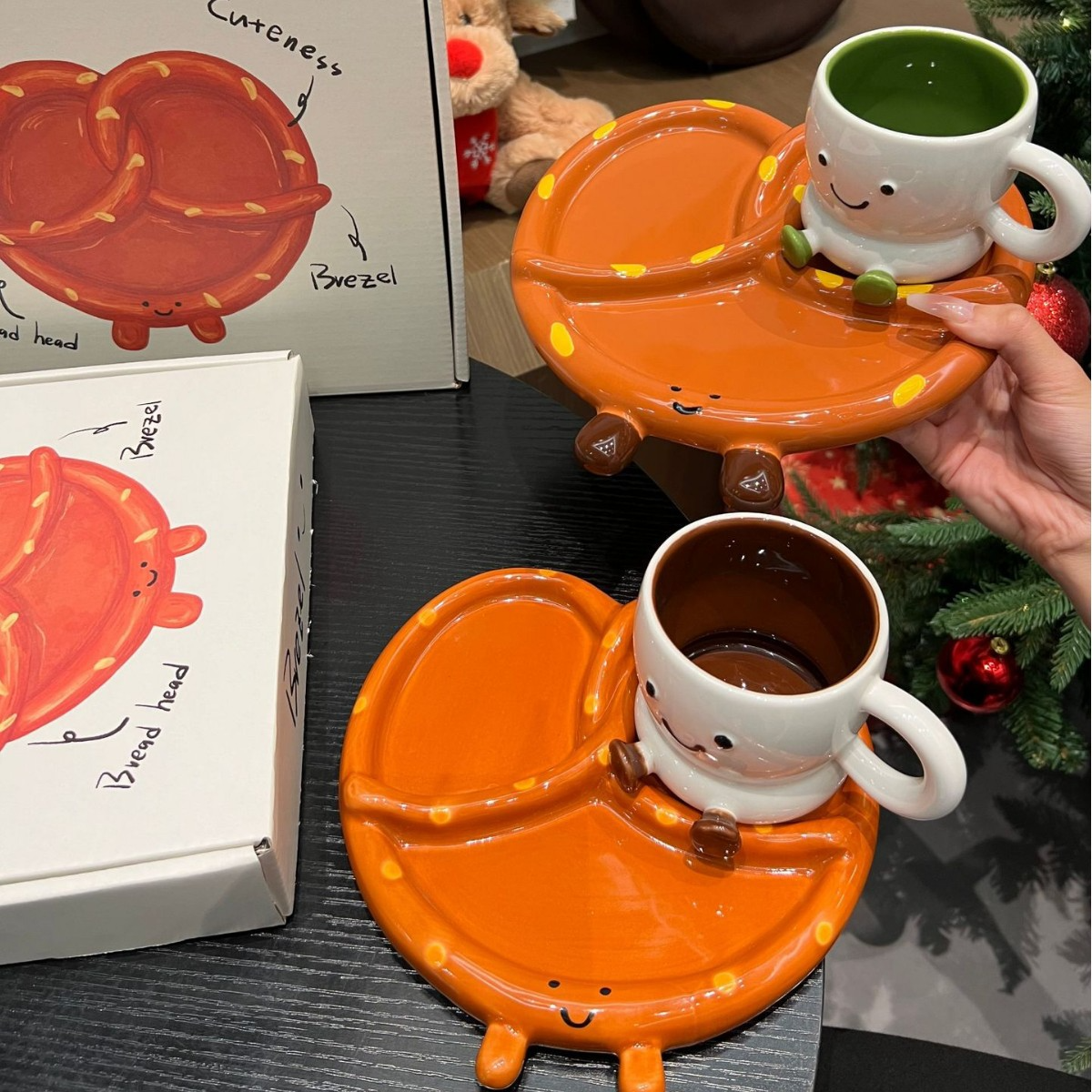 Adorable short legs mug cups - Fun & Functional Design - Brown