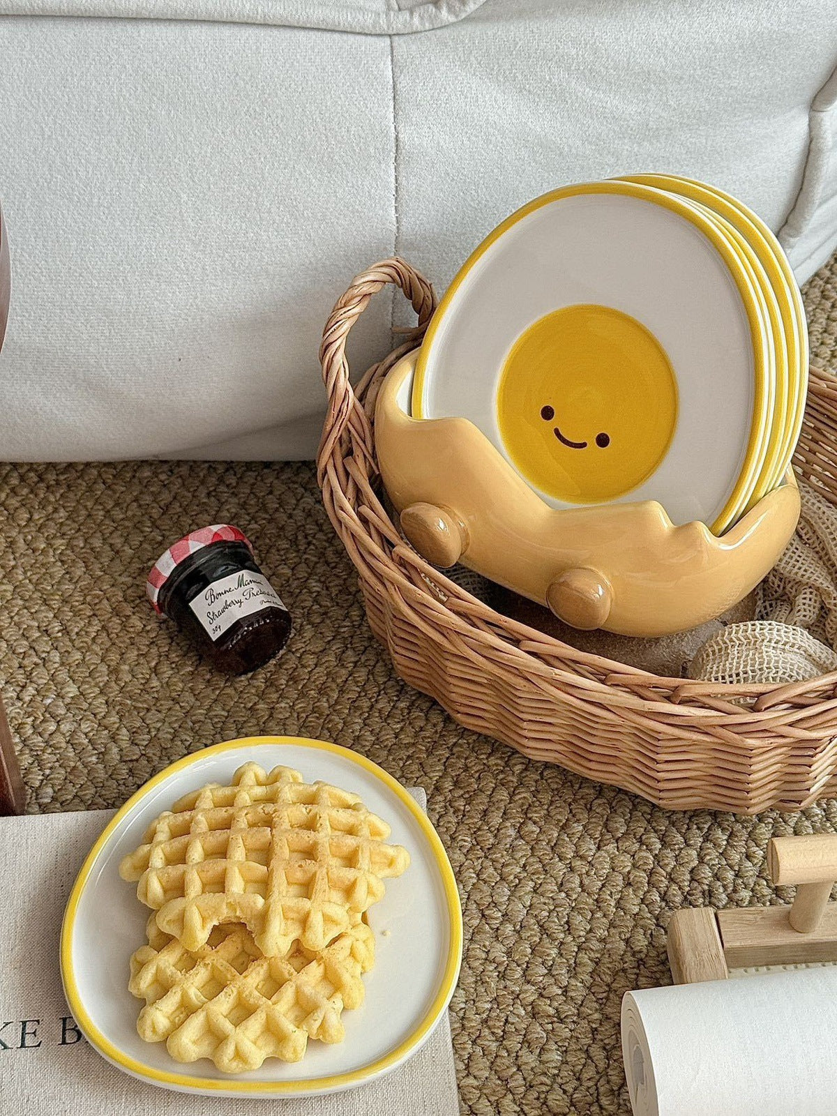 Adorable Ceramic Egg Plate - Breakfast Snack Tray Fun & Functional Design