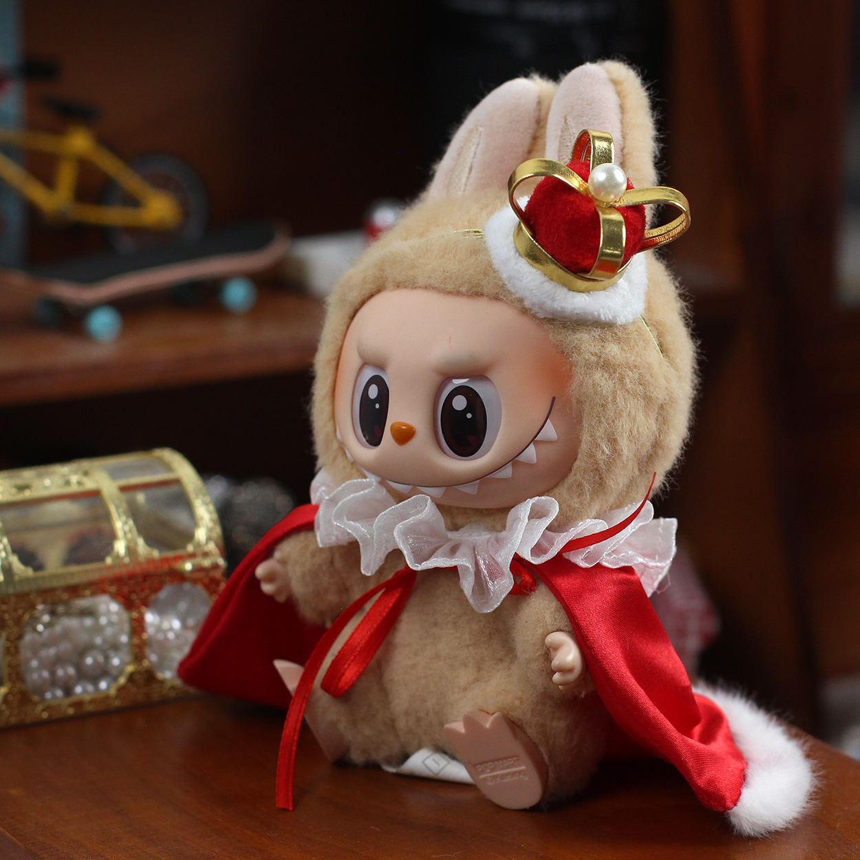 4inch bag charm cute custom clothes outfits - King cloak & crown - TZ17