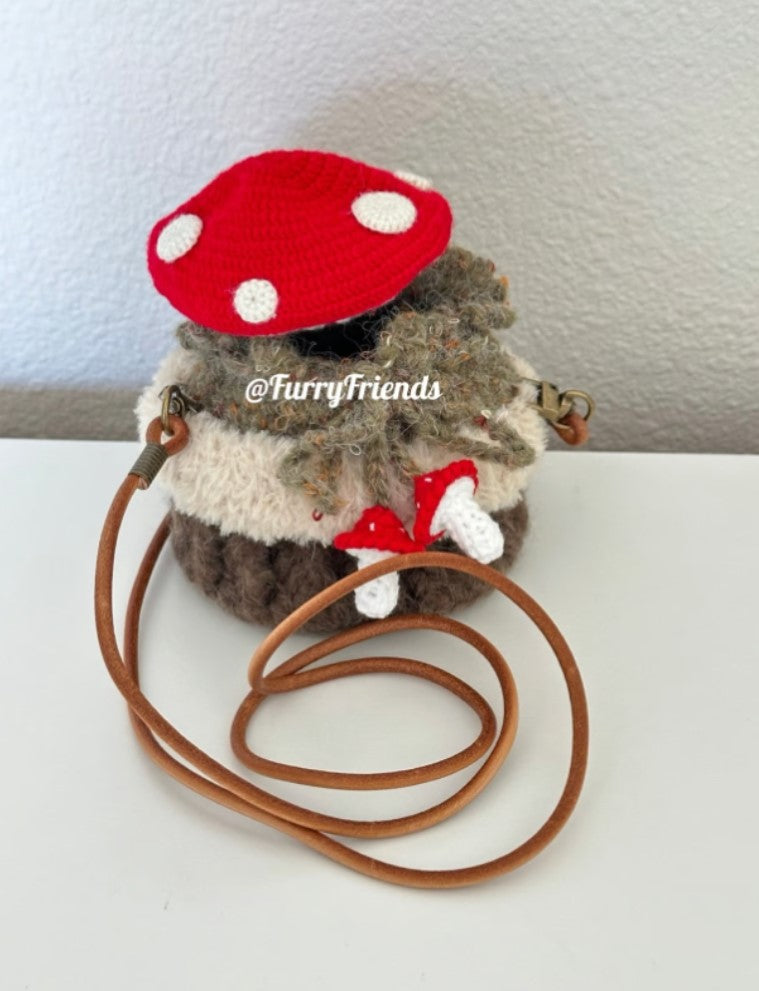 jellycat amusable peanut/small peanut penguin cute outfit - mushroom