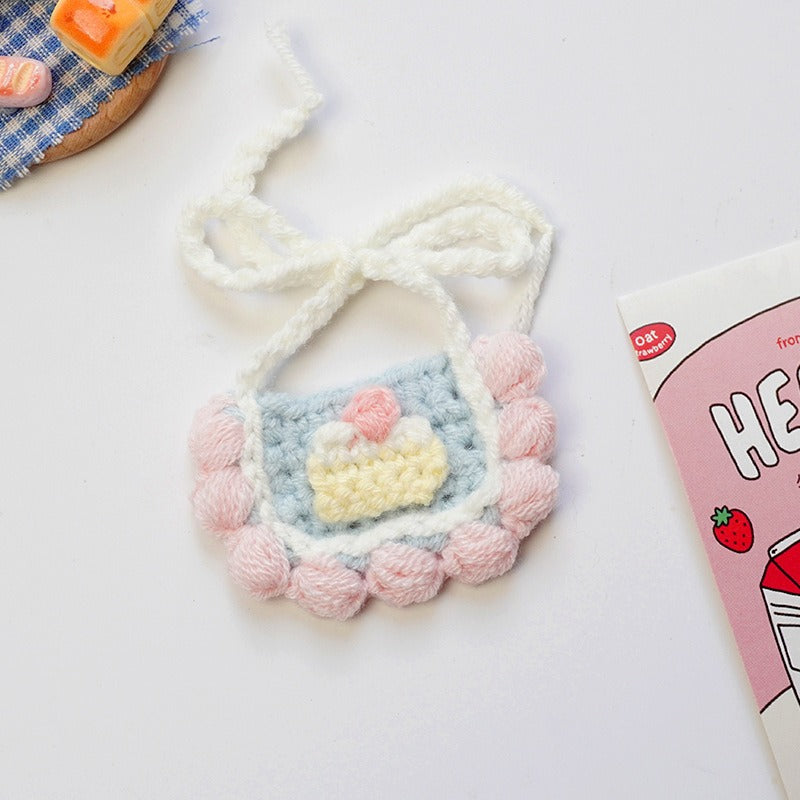 Small/Medium plush crochet bibs clothes outfits - Blue cake bibs