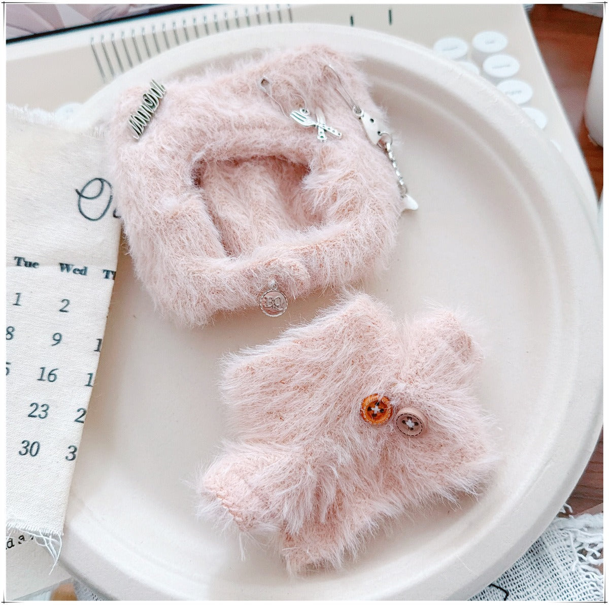 Tiny Bartholomew Bear clothes outfits - Kitty Beanie & Fluffy Turtleneck Sweater (Light Brown)