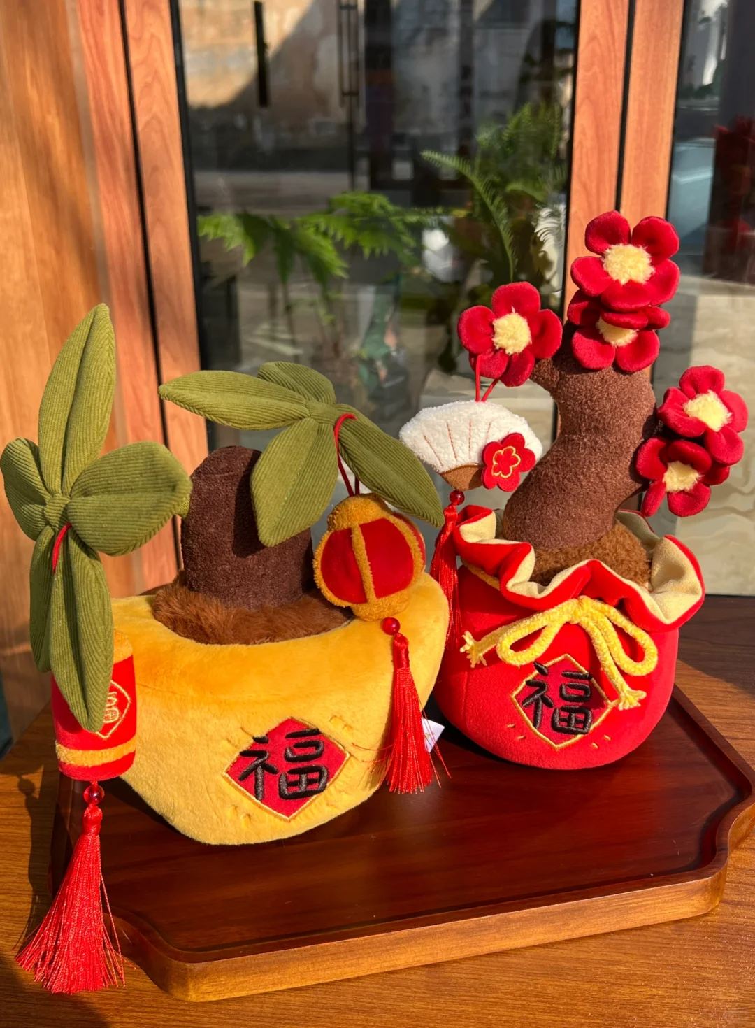 Plushf - plant leaf plush bag charm keychain - Chinese new year