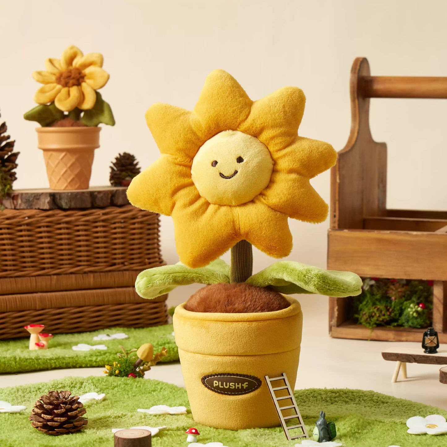PlushWoods - Sun Plant Plush