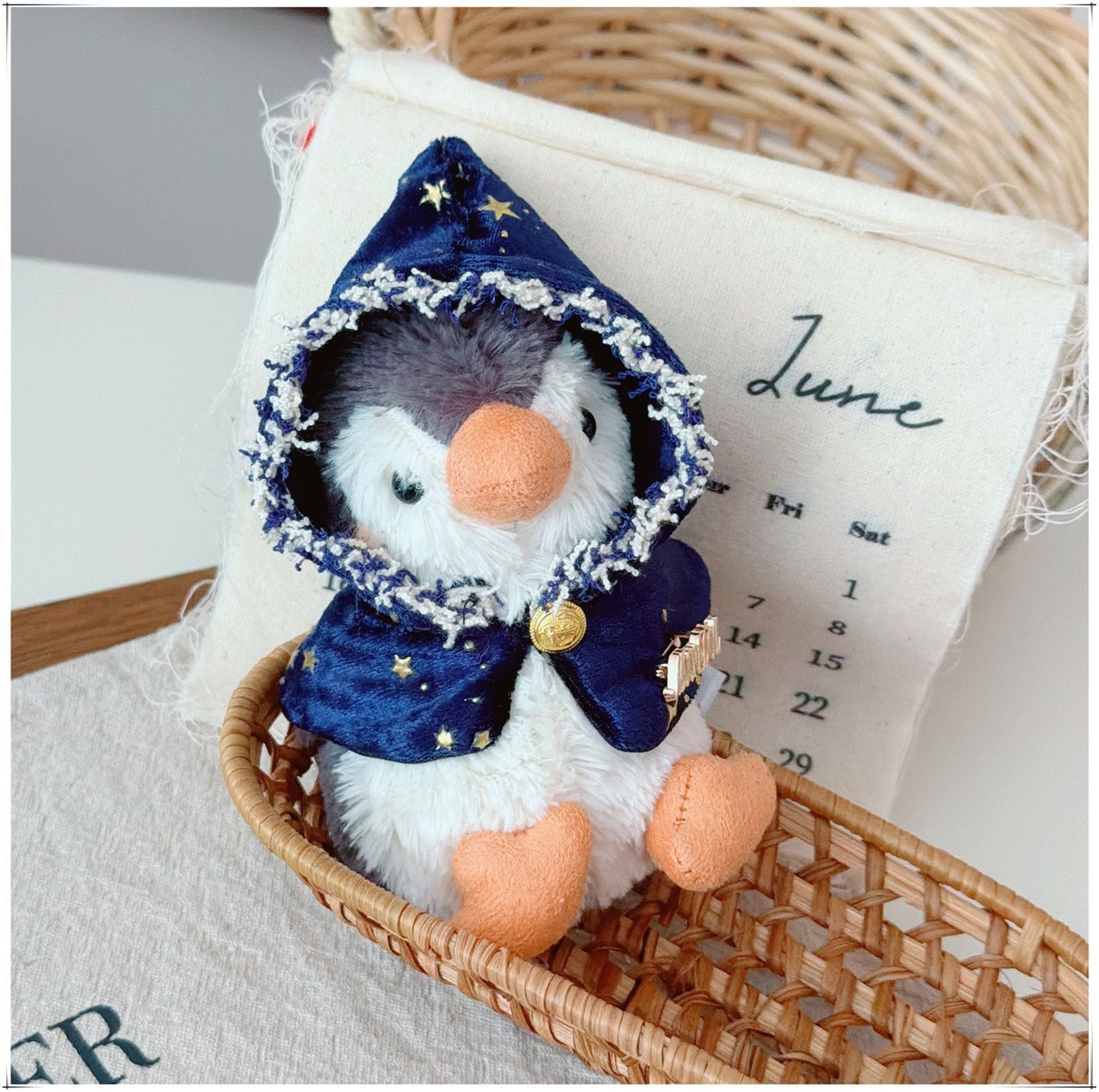 Bartholomew Bear Bag Charm clothes outfits - White / Blue Dream Star Shawl
