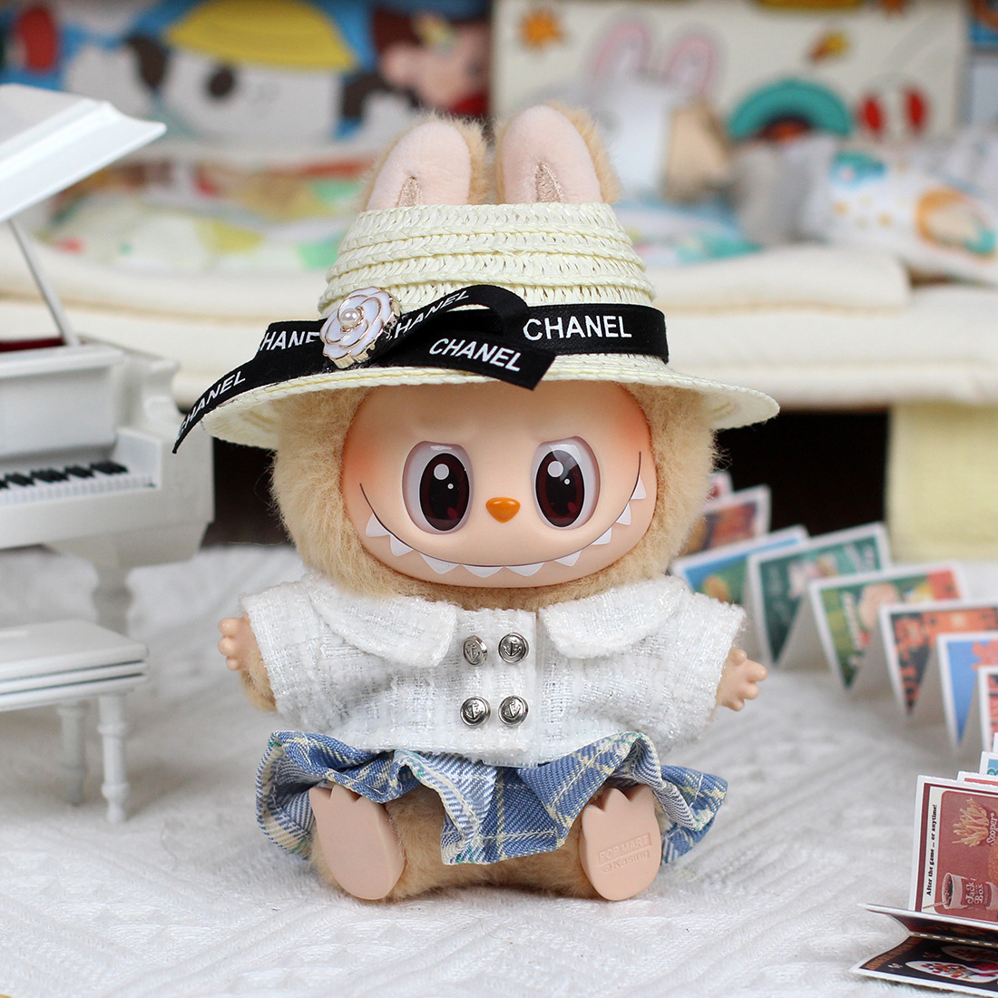 4inch bag charm cute custom clothes outfits - Elegant white coat & strawhat - TZ06