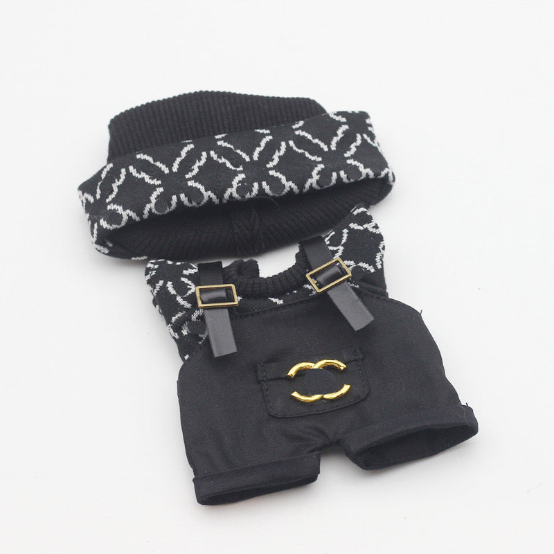 Labubu 4inch bag charm clothes outfits - CC logo - 062333