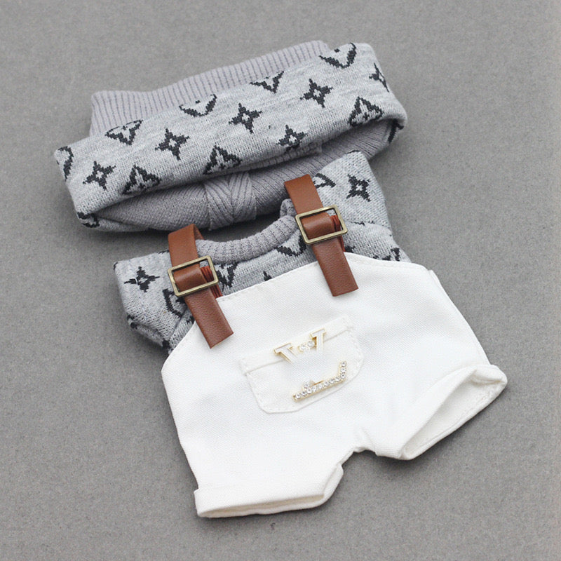 Labubu 4inch bag charm clothes outfits - LV logo - 062335
