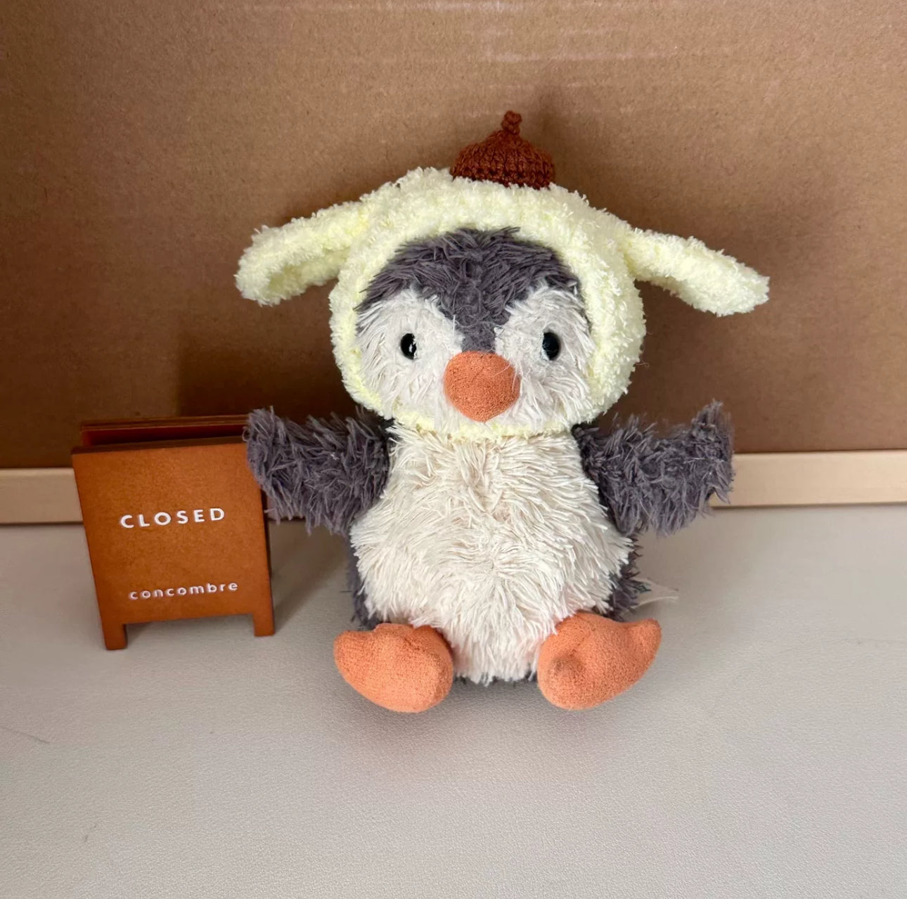 3inch jellycat amusable peanut/small peanut penguin cute hat outfit - pudding dog