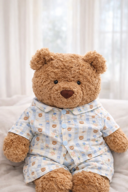 Niedliche Kleidung von Bartholomew Bear – Schlafanzug mit blauen Streifen – TTM02 (klein/mittel/groß/riesig)
