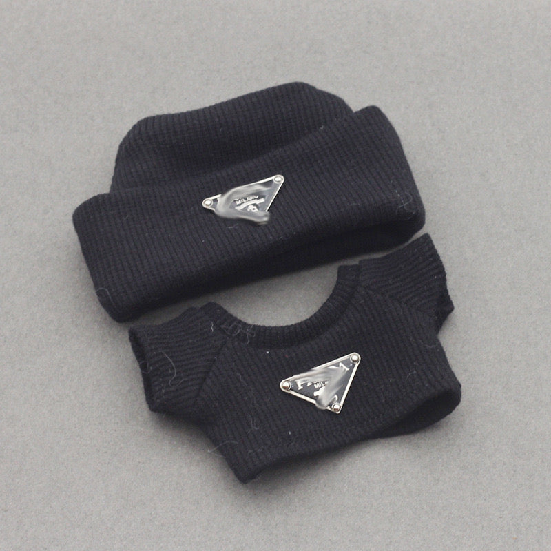 Labubu 4inch bag charm clothes outfits - P logo - 062352