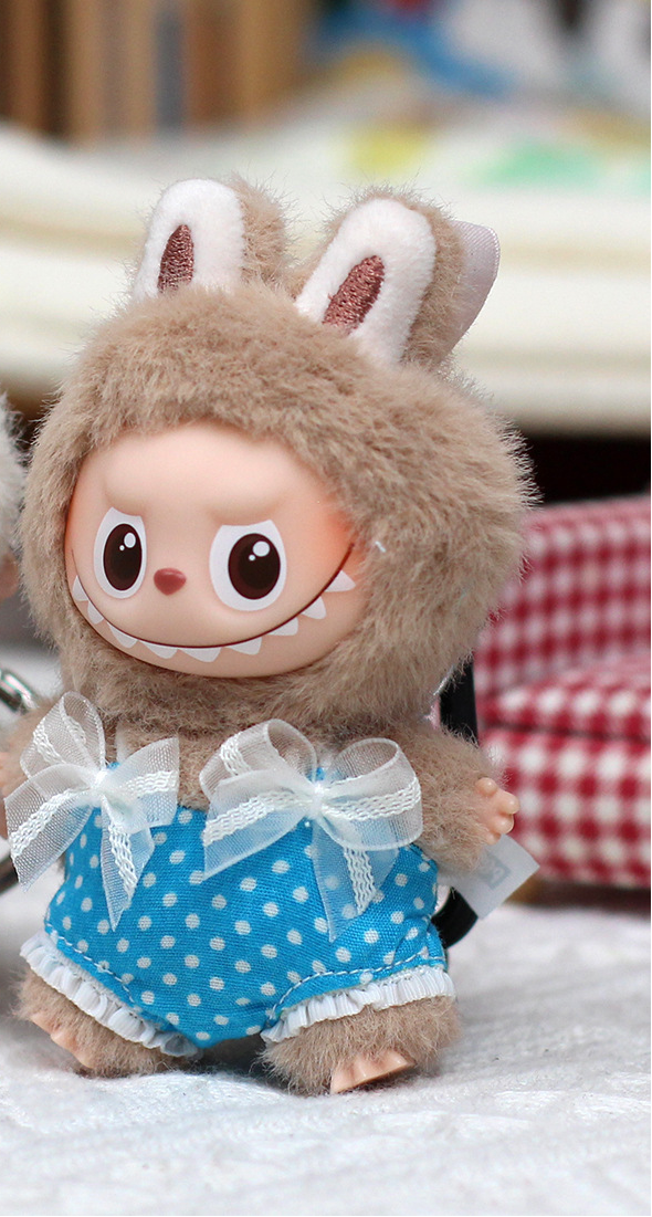 Labubu 3inch bag charm clothes outfits - TZ47